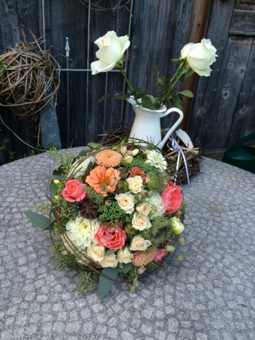 blumig_straeusseIMG_2779-scaled